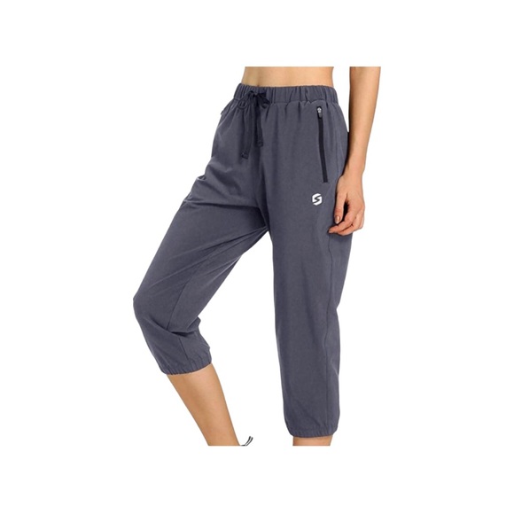 SPOWIND   Women’s Lightweight Joggers Capri Pants Elastic Waist Pockets L - Picture 1 of 11